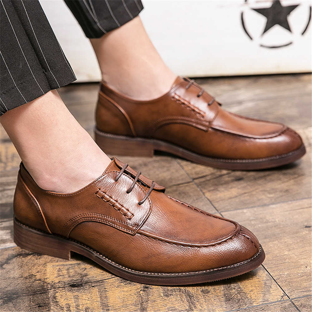 Elegant Non-slip Large Size Me - Men Formal Wear With Sneakers ulasan dan harga