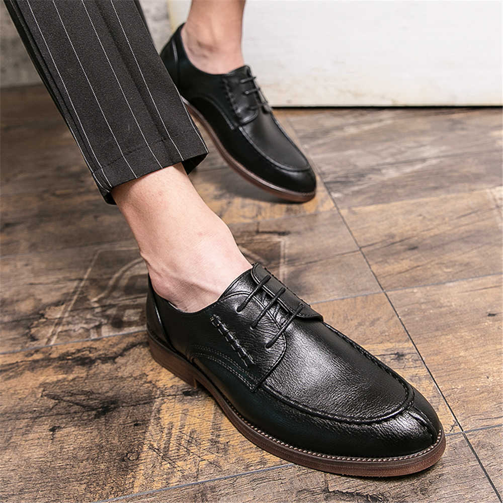 Elegant Non-slip Large Size Me - Men Formal Wear With Sneakers ulasan dan harga