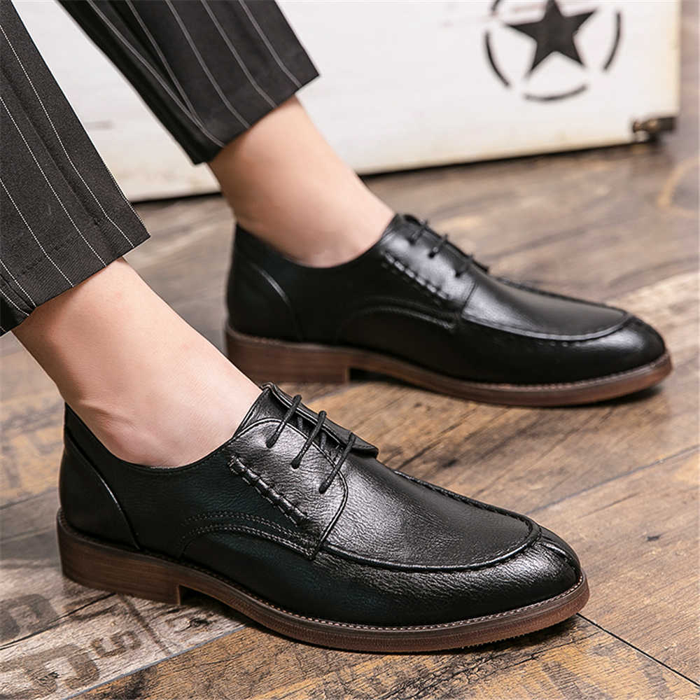 Elegant Non-slip Large Size Me - Men Formal Wear With Sneakers ulasan dan harga