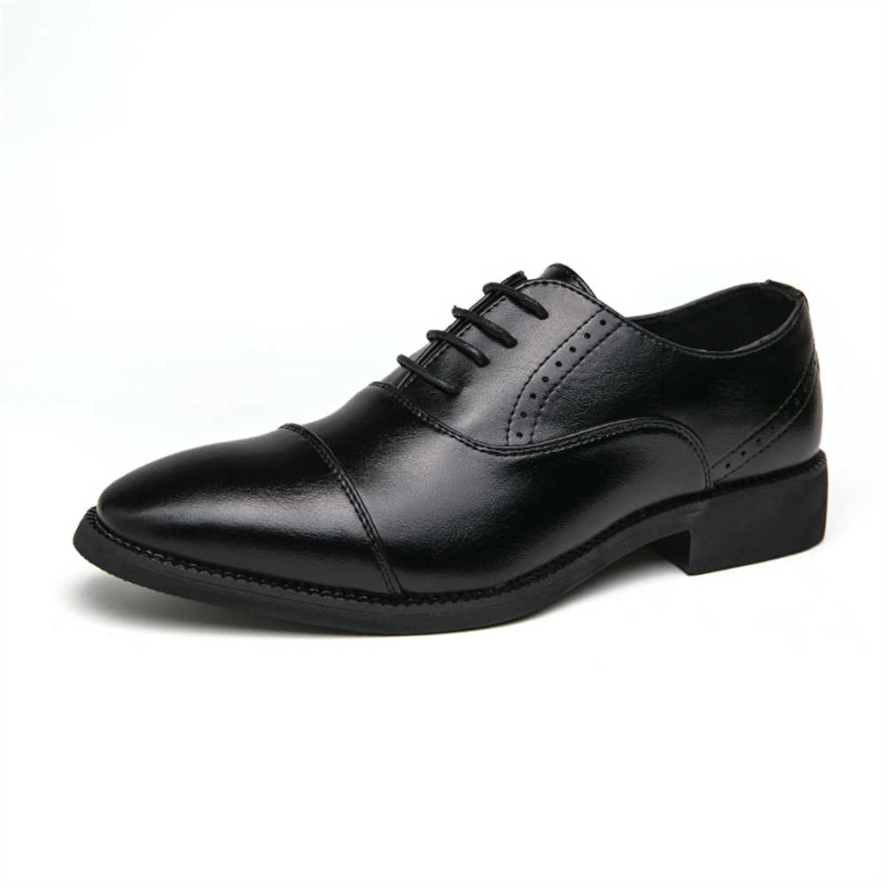 Number 44 Semi-formal Running  - Men Formal Wear With Sneakers ulasan dan harga