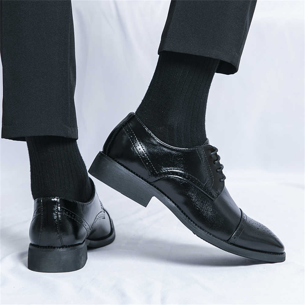 Number 44 Semi-formal Running  - Men Formal Wear With Sneakers ulasan dan harga